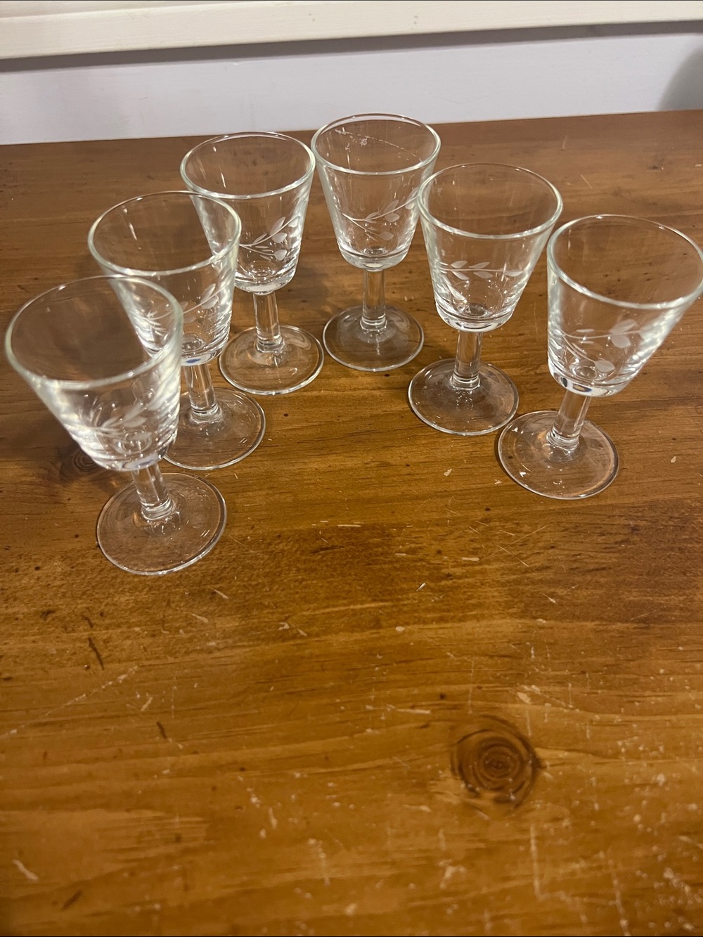 ✨ Beautiful Set of 6 Vintage French Etched Cordial Glasses ✨